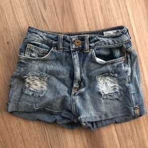 Bullhead Mom Short size 1